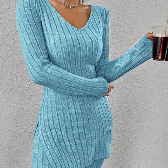 Split Hem Tee & Leggings *NEW* - Picture 12 of 16